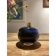 KOSTA BODA EARTH ON TOP MIDNIGHT sculptuur